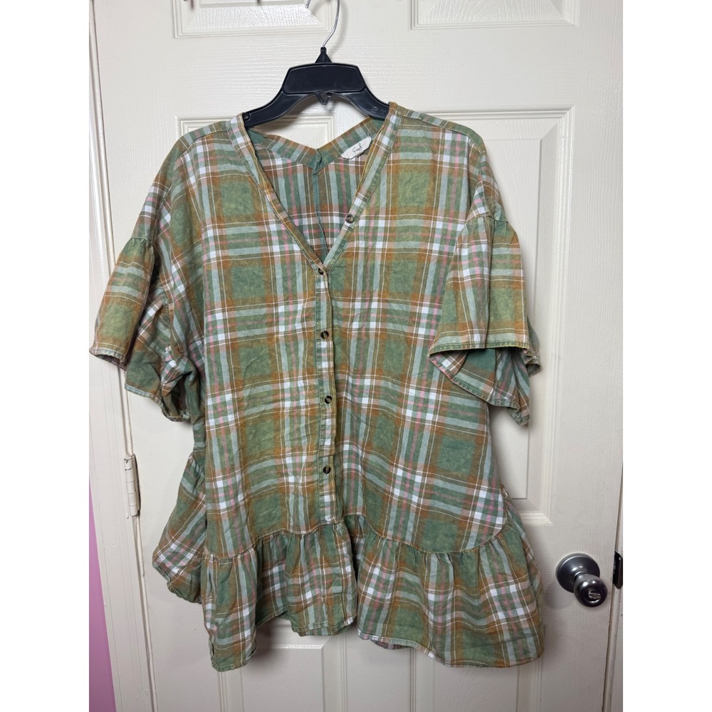 Easel Los‎ Angeles Green Orange Plaid Ruffle Hem Tunic Top 2X Fall